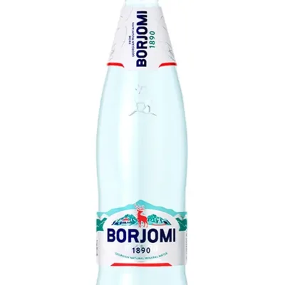 Минеральная вода Borjomi в стеклянной бутылке 0.5л